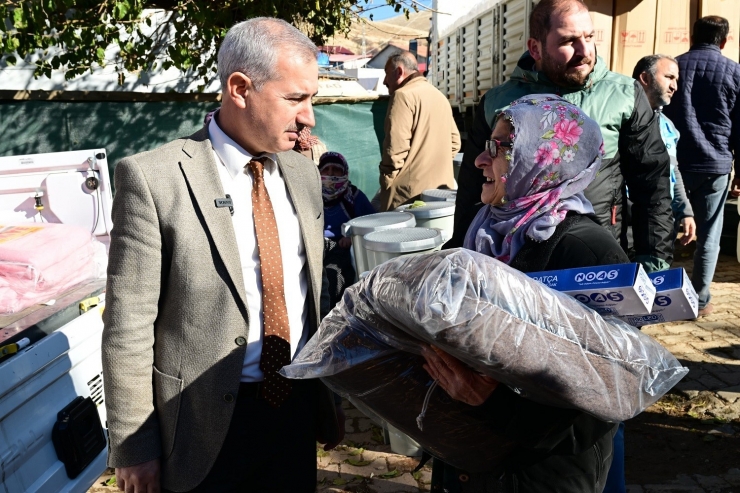 Çınar: “depremzede Ailelerimizin Her Zaman Yanındayız”