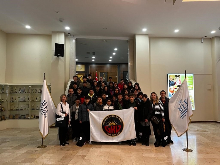 Gaziantep Kolej Vakfı Öğrencileri İstanbul’u Mercek Altına Aldı