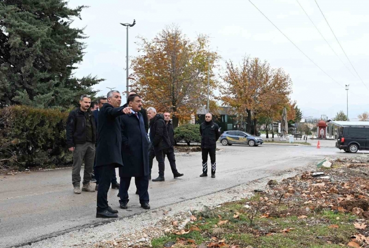 Gürkan’dan, Mezarlıklar Dairesi Başkanlığı İdari Hizmet Binası’nda İnceleme