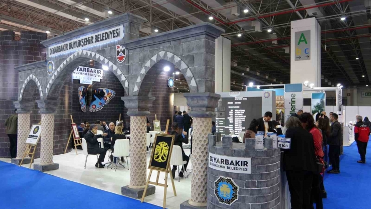 Diyarbakır Valiliği Ve Büyükşehir Belediyesi Fuarlara Katılarak 5 Milyon Turist Hedefini Yakalamak İstiyor