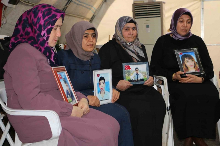 Diyarbakır Anneleri Bin 559 Gündür Evlatları İçin Nöbette