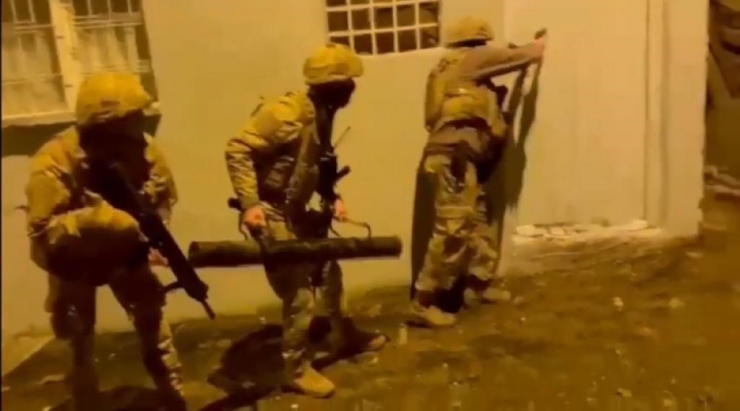 Diyarbakır’da Terör Operasyonu: 10 Gözaltı