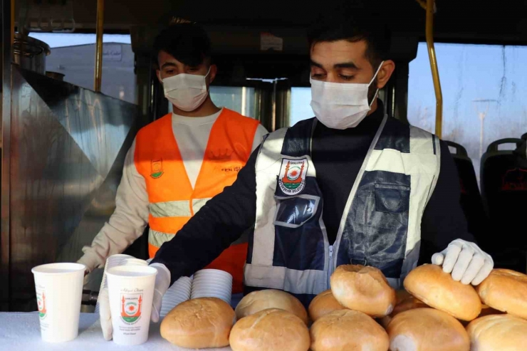 Şanlıurfa Büyükşehir’den Çorba İkramı