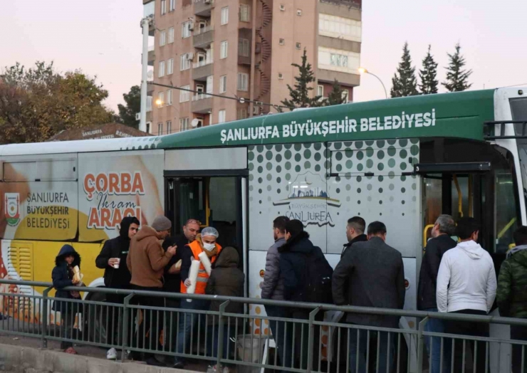 Şanlıurfa Büyükşehir’den Çorba İkramı