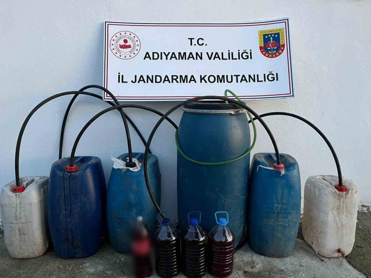 Jandarma Adıyaman’da Kaçak İçki Ele Geçirdi