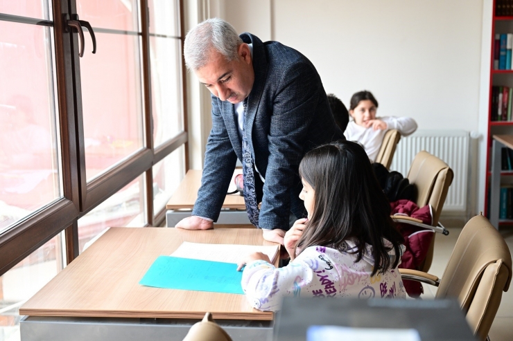 Çınar, “öğrencilerimize Her Türlü Desteği Veriyoruz”