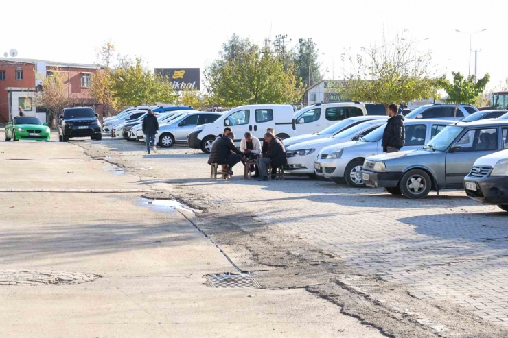 Araç Fiyatları Yüzde 30’lara Kadar Düştü, Alan Yok