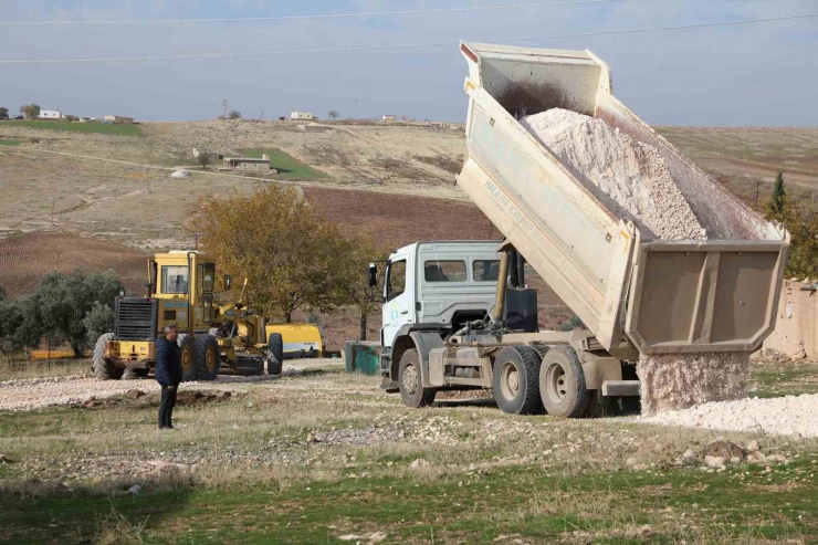 Haliliye’de Merkez Ve Kırsal Mahallelerde Yol Çalışması