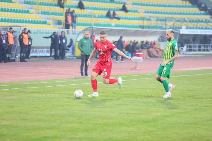 Trendyol 1. Lig: Şanlıurfaspor: 0 - Çorumspor: 0 (maç Devam Ediyor)