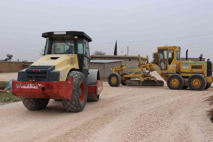 Kırsal Mahallelerde Üstyapı Çalışması Devam Ediyor