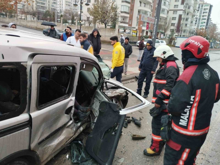 Malatya’da Trafik Kazasında 1 Kişi Hayatını Kaybetti