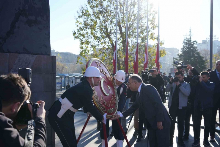 Gaziantep’in Düşman İşgalinden Kurtuluşunun 102. Yıl Dönümü Coşkuyla Kutlandı