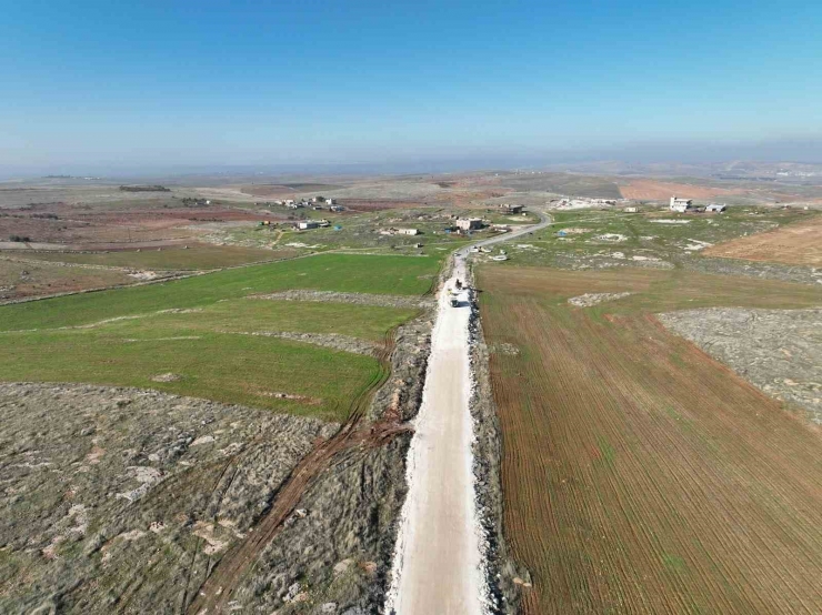 Şanlıurfa Kırsalında Yol Çalışmaları Devam Ediyor