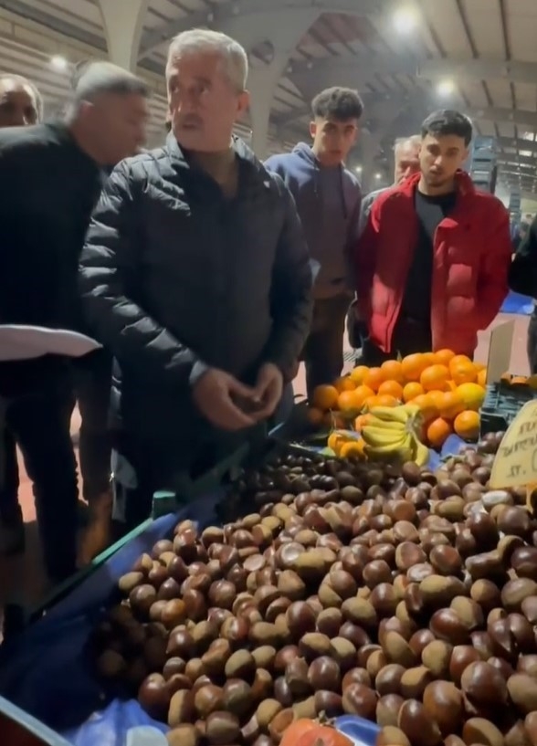 Tahmazoğlu’ndan Fahiş Fiyatla Satış Yapan Pazarcıya Sert Tepki