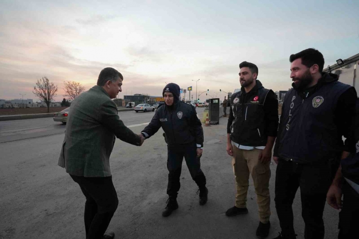 Fadıloğlu, Yeni Yıl Geleneğini Bozmadı