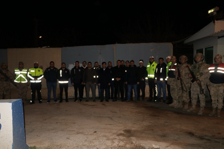 Sınır Hattında Görevli Güvenlik Güçleri Unutulmadı