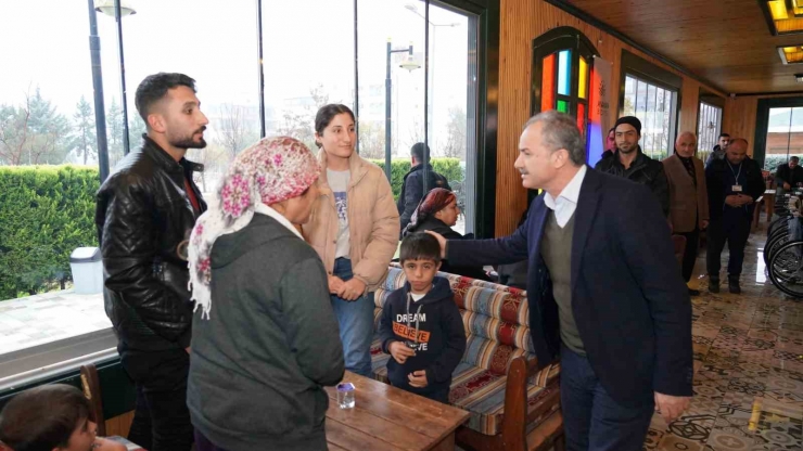 Belediyeden Engelli Vatandaşlara Tekerlekli Sandalye Desteği