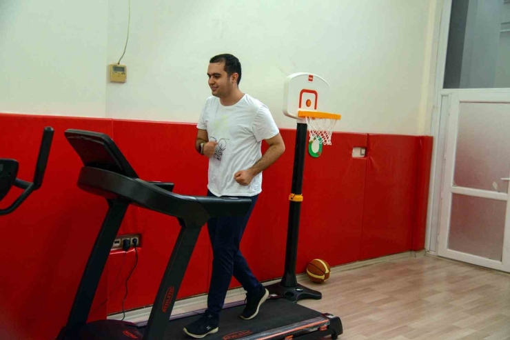Diyarbakır’da Otizmli Bireyler Sporla Hareket Kabiliyetlerini Artırıyor