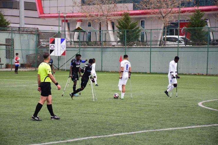 Şahinbey Ampute Futbol Takımı’ndan Net Skor 3-1