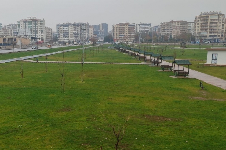 Bağlar’da Atıl Durumdaki Arsa Parka Dönüştürüldü