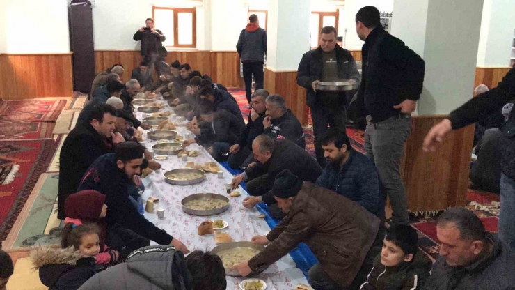 Darende Ilıca’da ‘kış Yarısı’ Etkinliği