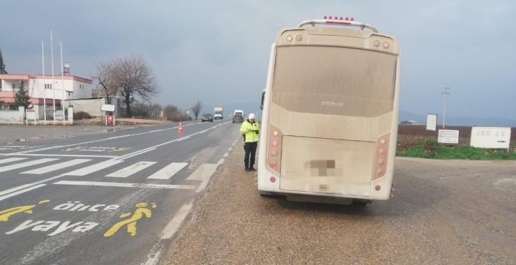 Gaziantep’te Kış Tedbirlerine Uymayan Sürücülere 144 Bin Tl Ceza