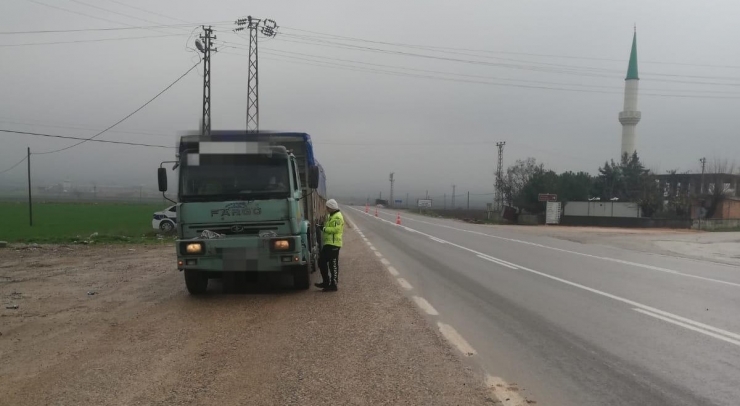 Gaziantep’te Kış Tedbirlerine Uymayan Sürücülere 144 Bin Tl Ceza