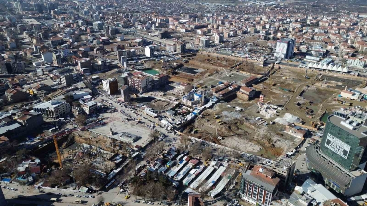 Malatya’da Deprem Öncesi Ve Sonrası Çekilen Görüntüler Yıkımın Boyutunu Gözler Önüne Serdi