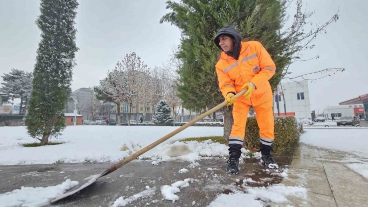 Battalgazi Belediyesi’nin Karla Mücadele Çalışması Başladı