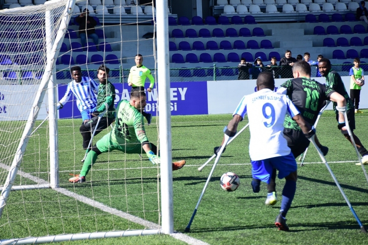 Şahinbey Ampute’den Farklı Tarife 9-0