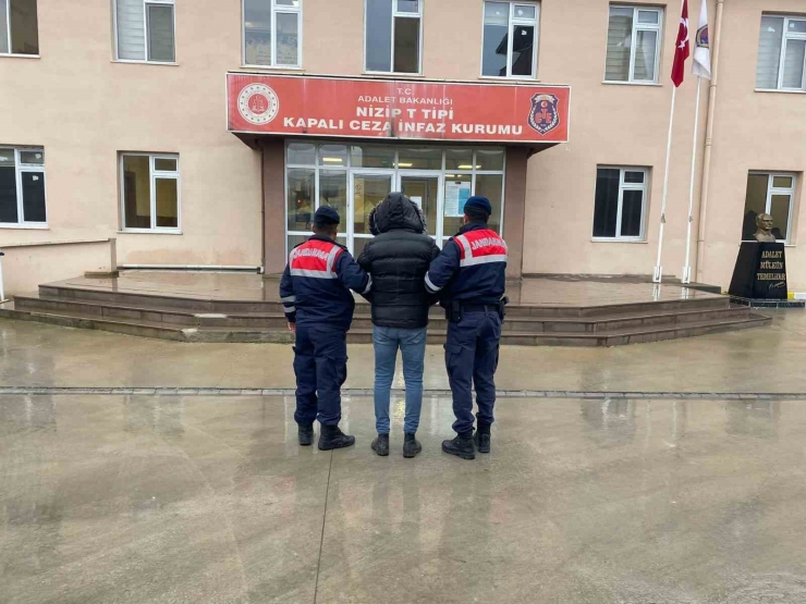 Gaziantep’te Yasadışı Göçmen Taşıyan 2 Organizatör Yakalandı