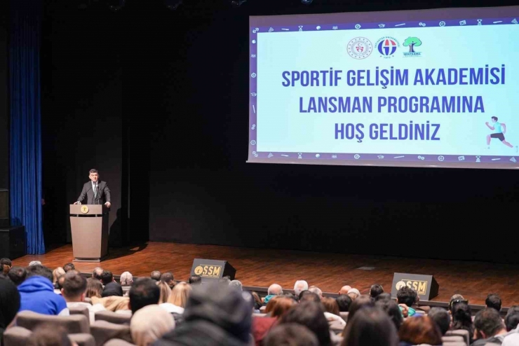 Sportif Eğitim Akademisi İlk Dersini Gerçekleştirdi