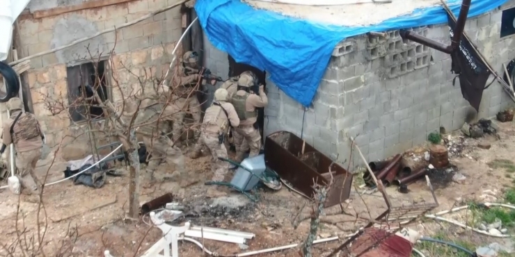 Şanlıurfa’da Narkogüç-3 Operasyonu: 25 Şüpheli Yakalandı