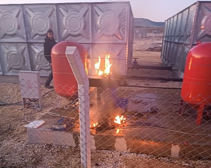 Jeneratörde Çıkan Yangın Kısa Sürede Söndürüldü