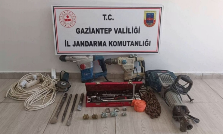 Jandarma’dan Hırsızlık Operasyonu: 143 Şüpheli Yakalandı