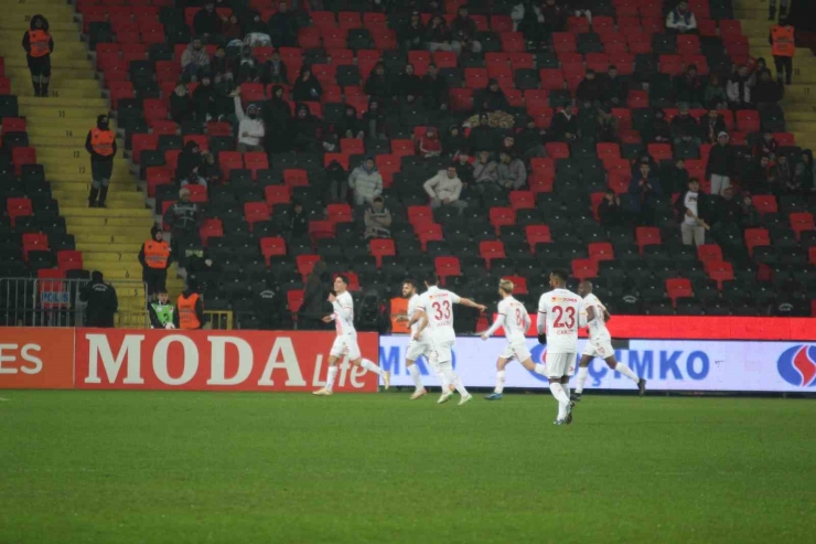 Trendyol Süper Lig: Gaziantep Fk: 0 - Kayserispor: 1 (maç Devam Ediyor)