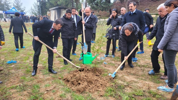 Üniversite Öğrencilerinin İsimleri Fidanlarda Yaşayacak