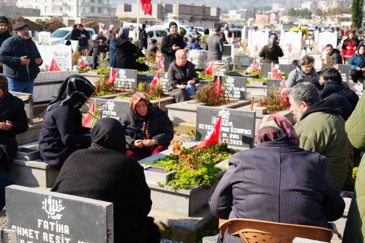 Gaziantep Protokolü, Deprem Mezarlığında Vatandaşları Yalnız Bırakmadı