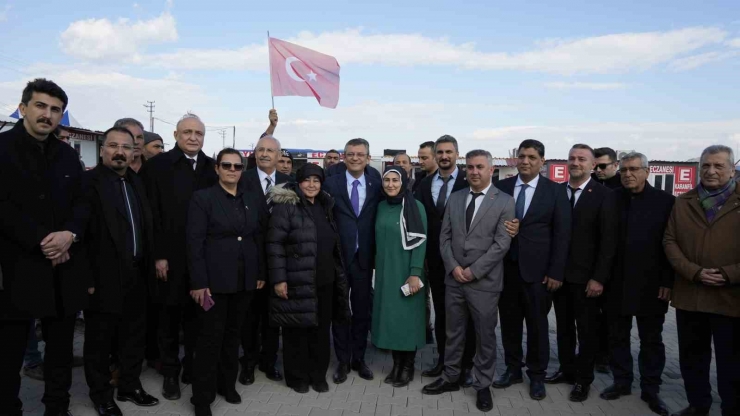 Chp Genel Başkanı Özgür Özel: "acınız Acımız, Tasanız Tasamızdır"