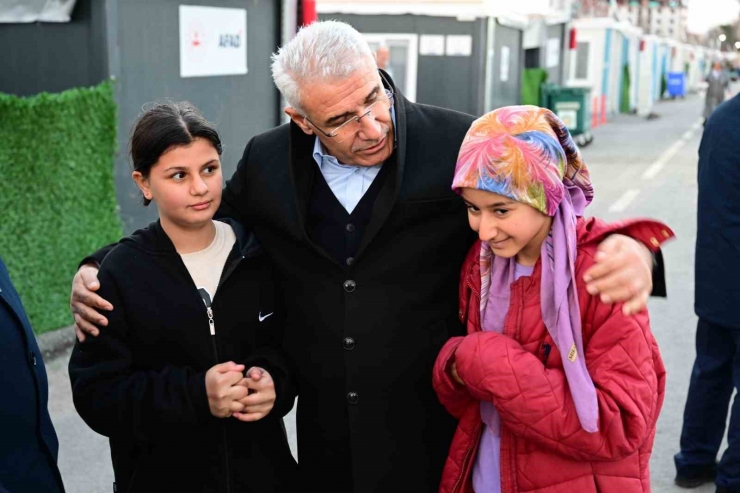 Güder, Asrın Felaketinin Yıldönümünde Depremzedeler İle Bir Araya Geldi