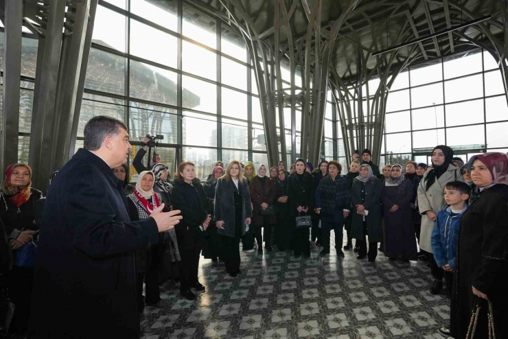 Ak Parti Kadın Ve Gençlik Teşkilatı, Şehitkamil Hizmetlerini Gezdi