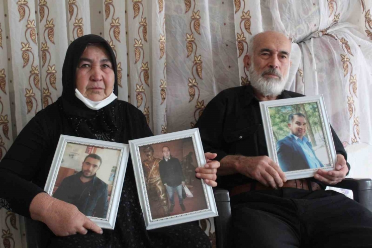 3 Kardeşin Öldüğü Muhtarlık Kavgası Firarisi Saklandığı Samanlıkta Yakalandı