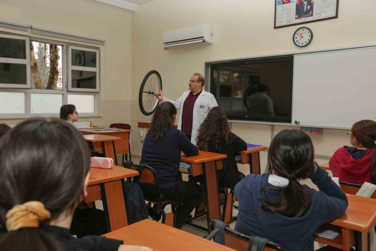 ’lisede Bir Gün’ Etkinliğiyle Gkv Özel Liseleri Tanıtıldı