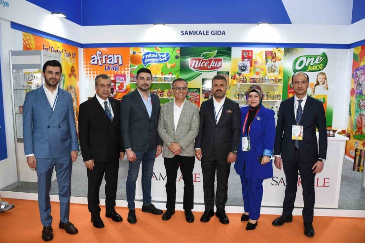 Vali Çeber, Dubai Gulfood 2024 Uluslararası Gıda Fuarını Değerlendirdi