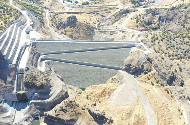 Yoncalı Barajı Tünelinde Işığa 1 Kilometre Kaldı