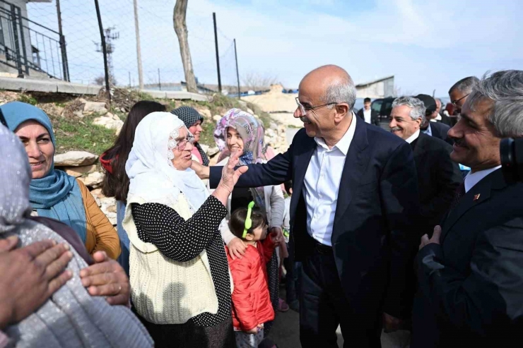 Ak Parti Büyükşehir Adayı Sami Er’e Baba Ocağında Sıcak Karşılama