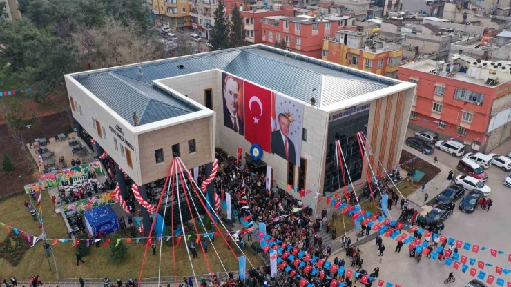 Bakan Şimşek’in Katılımıyla 6 Şubat Gençlik Merkezi Hizmete Açıldı
