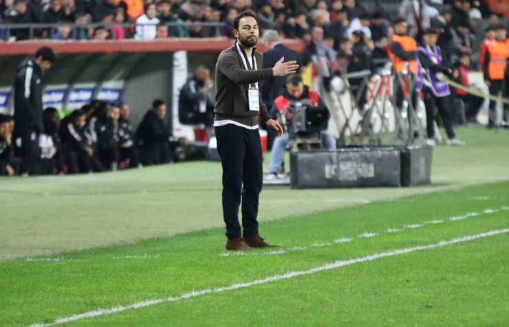 Trendyol Süper Lig: Gaziantep Fk: 1 - Beşiktaş: 0 (ilk Yarı)