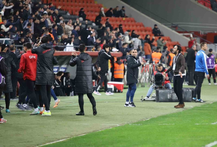 Trendyol Süper Lig: Gaziantep Fk: 1 - Beşiktaş: 0 (maç Devam Ediyor)