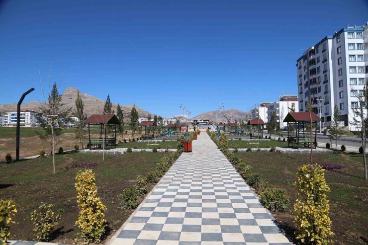 Ergani’de 3 Yeni Park Yapıldı